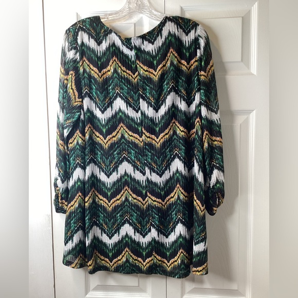 Est 1946 Women Green/ White Multicolor Shirt SZ 18/20 - Picture 2 of 6